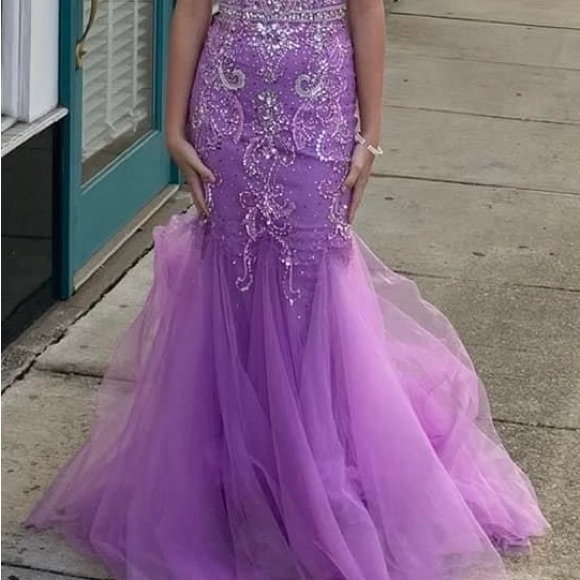 Johnathan Kayne Dress Size 0, Lavender Fitted, Mermaid Style - Picture 5 of 7